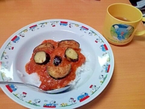 ナスでニッコリ♪お子様トマトカレー